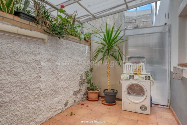 2 bedroom Apartment for sale in Puerto Santiago - € 295,000 (Ref: 9838366)