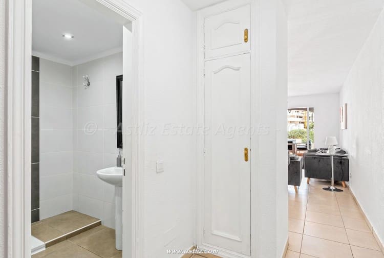1 bedroom Apartment for sale in Amarilla Golf with pool - € 229,000 (Ref: 9860918)