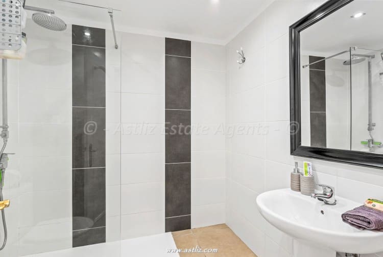 1 bedroom Apartment for sale in Amarilla Golf with pool - € 229,000 (Ref: 9860918)