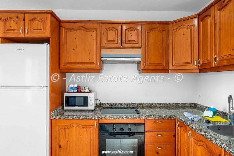 2 bedroom Apartment for sale in Amarilla Golf with pool garage - € 299,000 (Ref: 9862117)