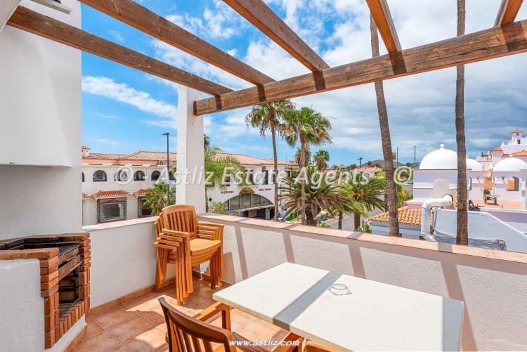 2 bedroom Apartment for sale in Amarilla Golf with pool garage - € 299,000 (Ref: 9862117)