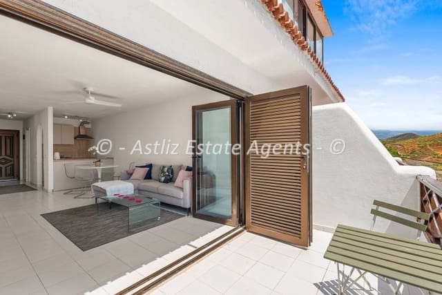 2 chambre Appartement à vendre à Costa del Silencio, Arona avec piscine garage - 299 000 € (Ref: 9863520)