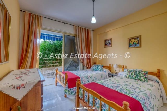 2 quarto Apartamento para venda em Guía de Isora com piscina - 335 000 € (Ref: 9879989)