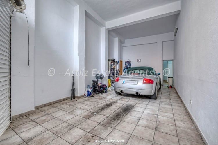 7 soverom Villa til salgs i Icod de los Vinos med garasje - € 640 000 (Ref: 9883734)