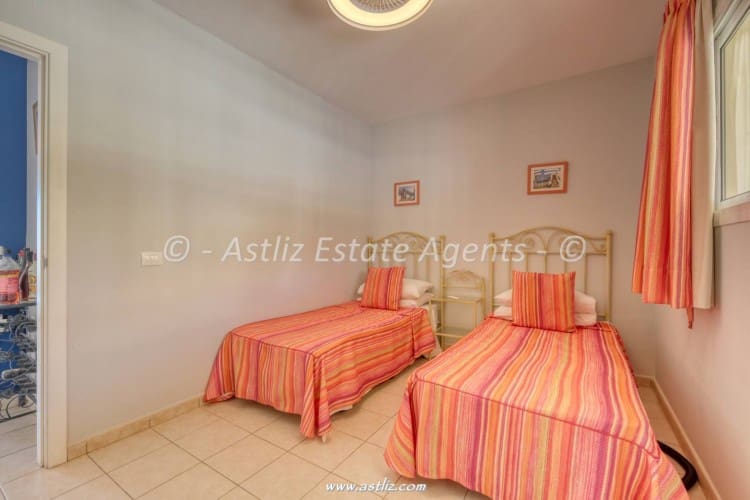 2 soveværelse Lejlighed til salg i Callao Salvaje med swimmingpool garage - € 330.000 (Ref: 9890650)