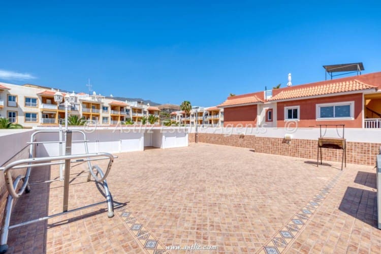 2 soveværelse Lejlighed til salg i Callao Salvaje med swimmingpool garage - € 330.000 (Ref: 9890650)