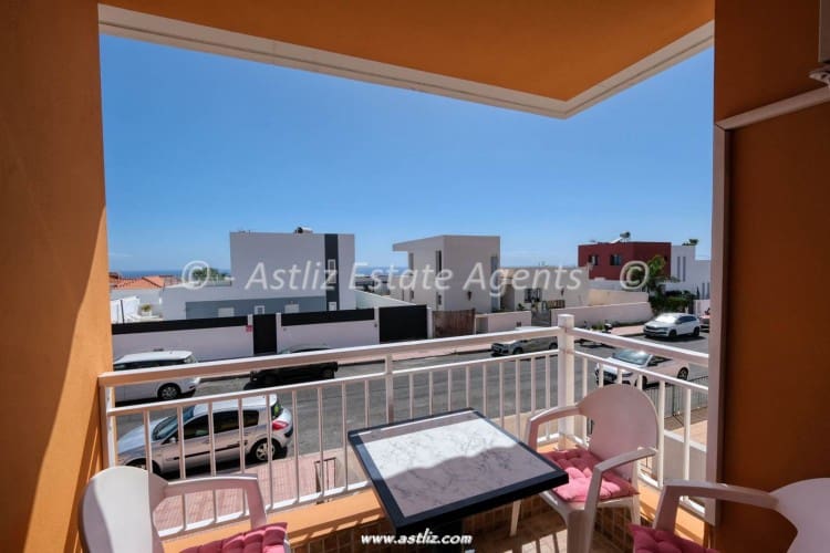 2 soveværelse Lejlighed til salg i Callao Salvaje med swimmingpool garage - € 330.000 (Ref: 9890650)
