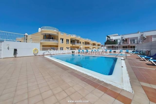 2 soveværelse Lejlighed til salg i Puerto Santiago, Santiago del Teide med swimmingpool - € 300.000 (Ref: 9928030)