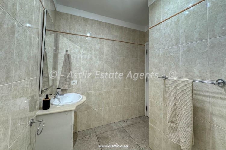 2 soverom Leilighet til salgs i Puerto Santiago med svømmebasseng - € 300 000 (Ref: 9928030)