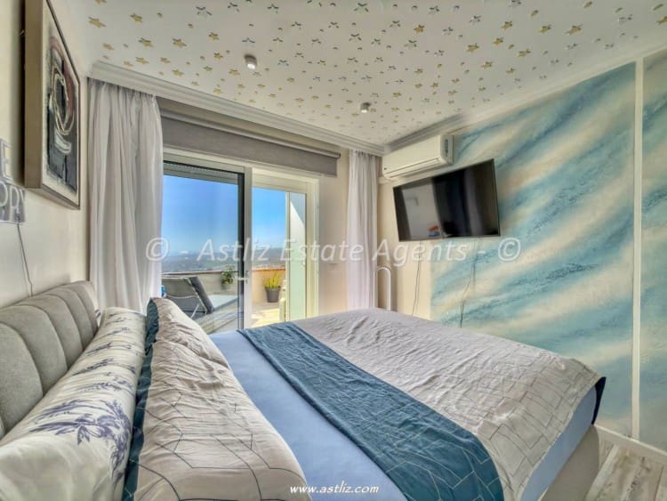 2 bedroom Apartment for sale in Torviscas with pool garage - € 395,000 (Ref: 9936810)