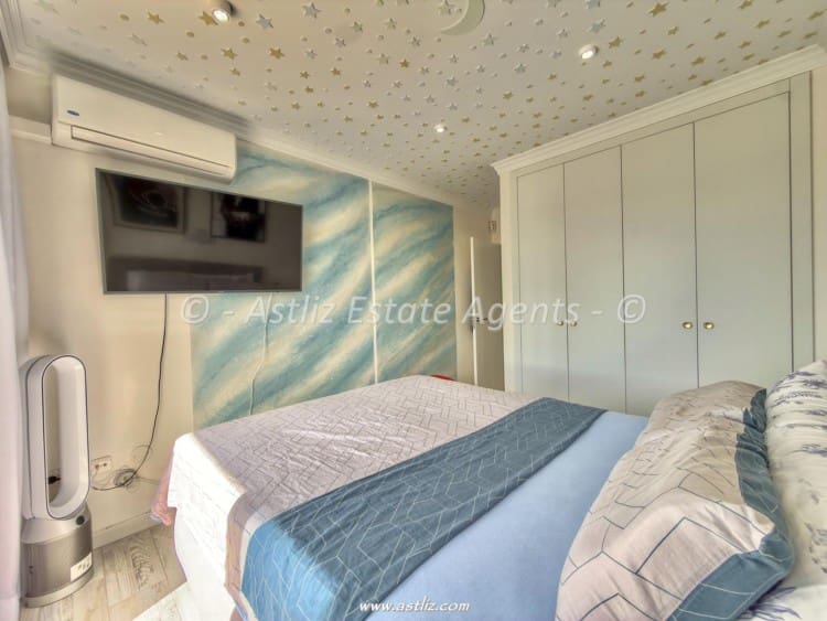 2 bedroom Apartment for sale in Torviscas with pool garage - € 395,000 (Ref: 9936810)