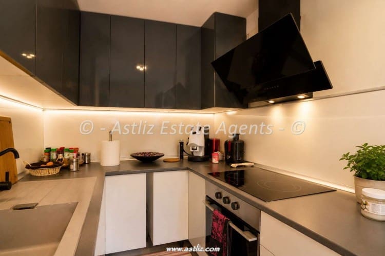 3 soverom Leilighet til salgs i El Madronal med garasje - € 400 000 (Ref: 9941593)