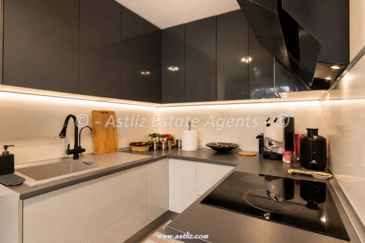 3 soverom Leilighet til salgs i El Madronal med garasje - € 400 000 (Ref: 9941593)