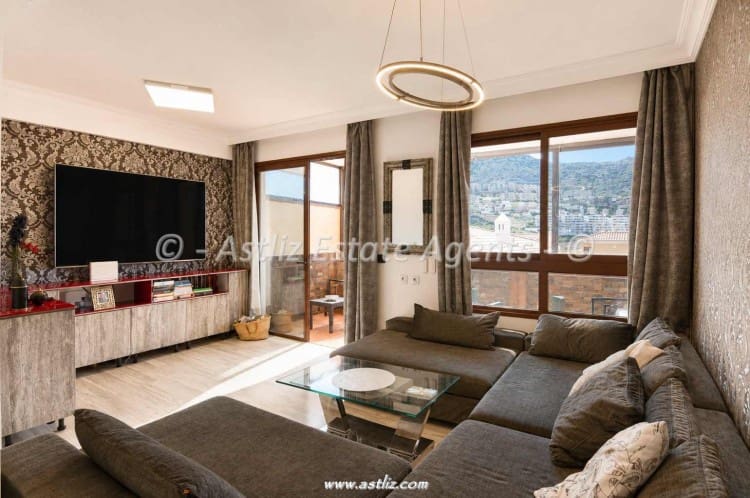 3 soverom Leilighet til salgs i El Madronal med garasje - € 400 000 (Ref: 9941593)