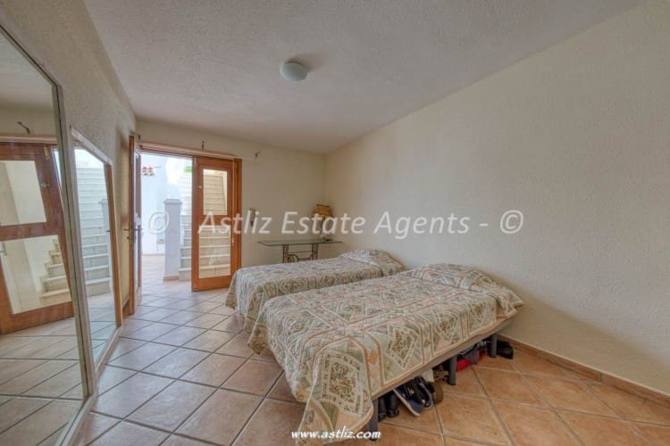 3 soveværelse Lejlighed til salg i Los Gigantes - € 495.000 (Ref: 9993557)