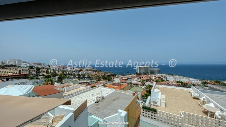 3 soveværelse Lejlighed til salg i Los Gigantes - € 495.000 (Ref: 9993557)