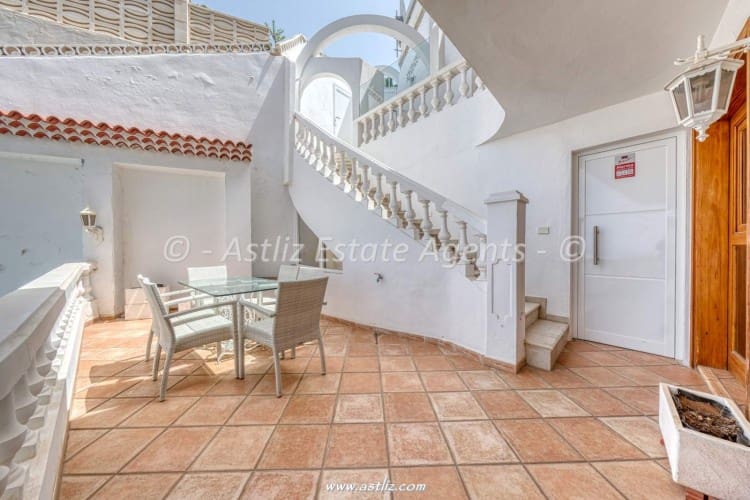 3 soveværelse Lejlighed til salg i Los Gigantes - € 495.000 (Ref: 9993557)