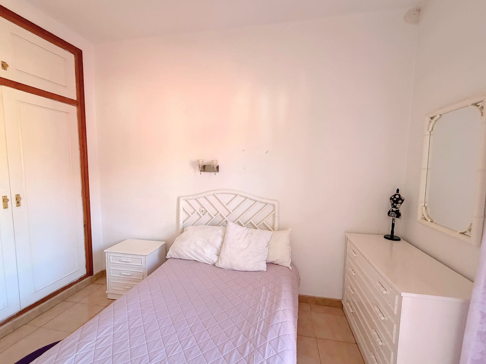 4 slaapkamer Appartement te koop in Calonge i Sant Antoni - € 188.000 (Ref: 10004161)
