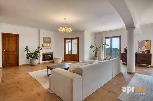 5 chambre Villa/Maison à vendre à Calonge i Sant Antoni avec piscine garage - 1 290 000 € (Ref: 10004163)