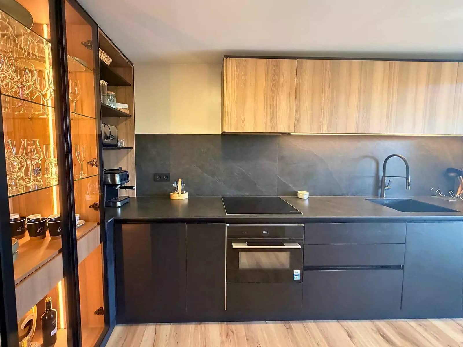 2 soveværelse Lejlighed til salg i S'Agaro med swimmingpool garage - € 425.000 (Ref: 10004164)