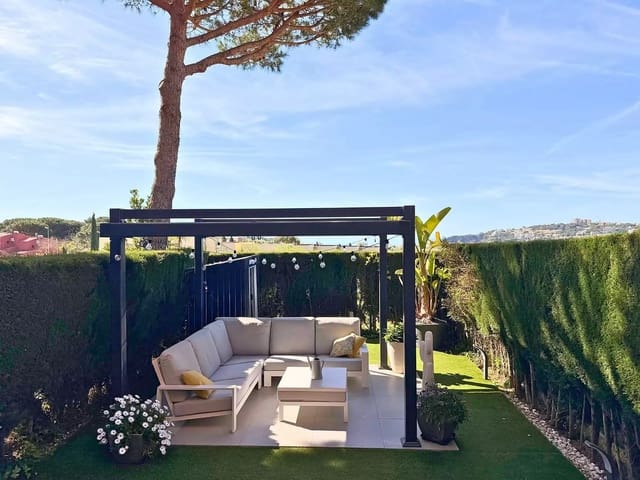 2 soveværelse Lejlighed til salg i S'Agaro, Castell-Platja d'Aro med swimmingpool garage - € 425.000 (Ref: 10004164)