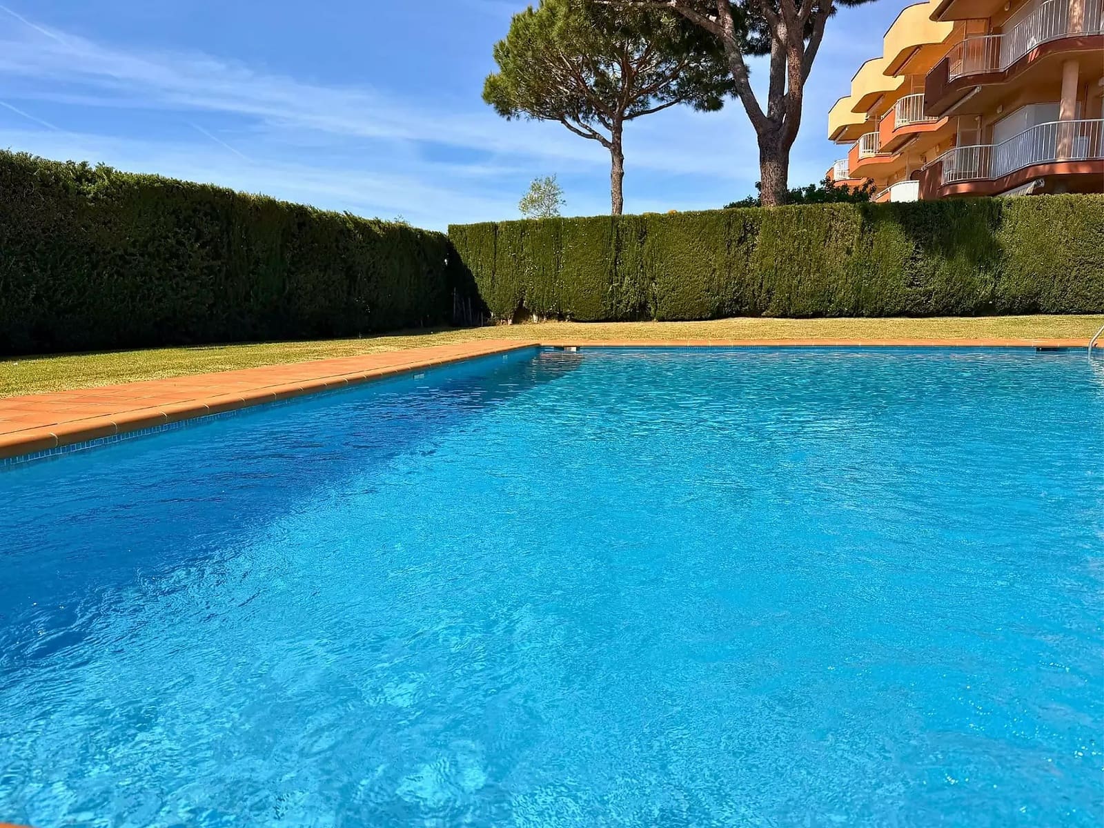 2 soveværelse Lejlighed til salg i S'Agaro med swimmingpool garage - € 425.000 (Ref: 10004164)