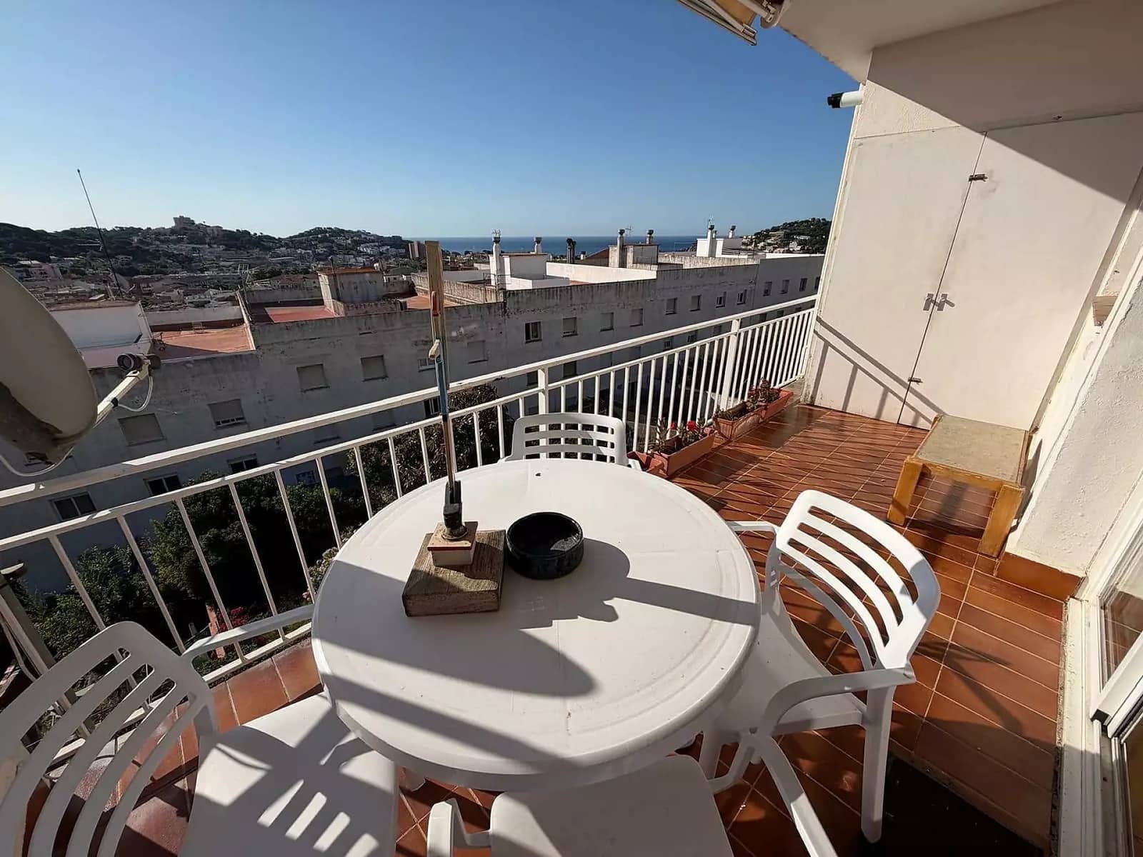 3 bedroom Flat for sale in Sant Feliu de Guixols with garage - € 360,000 (Ref: 10005621)