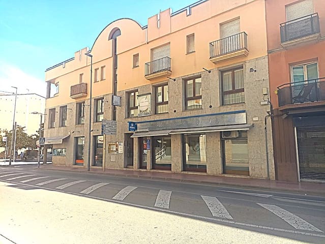 Biuro na sprzedaż w Palamós - 125 000 € (Ref: 10017520)