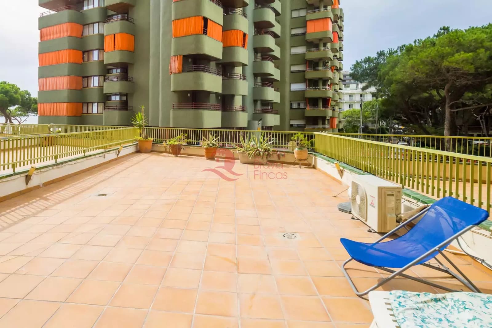 2 bedroom Apartment for sale in Platja d'Aro - € 660,000 (Ref: 10038383)