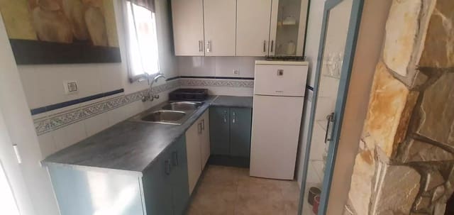 2 chambre Villa/Maison à vendre à Roses avec piscine garage - 209 000 € (Ref: 10086037)