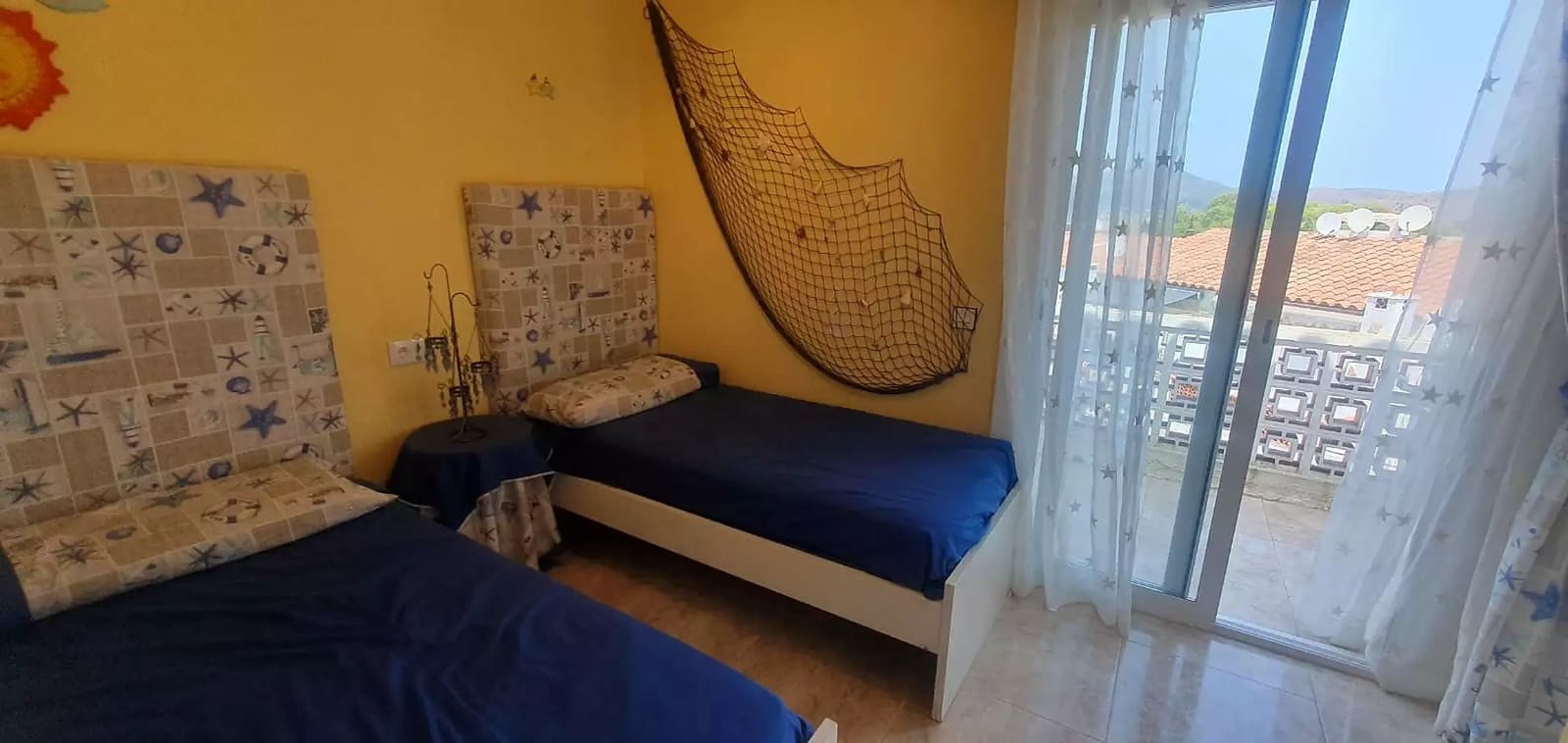 2 chambre Villa/Maison à vendre à Roses avec piscine garage - 209 000 € (Ref: 10086037)