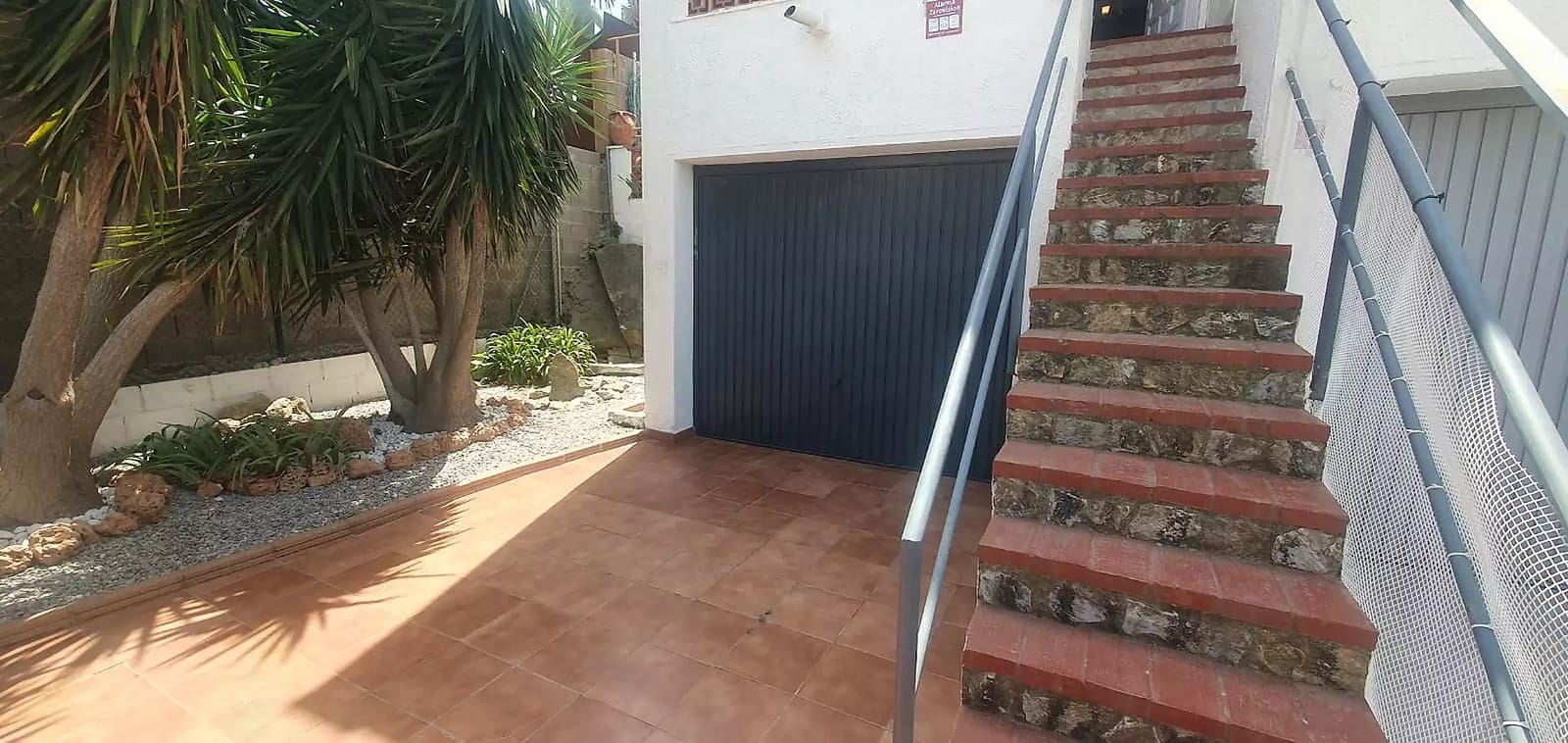 2 chambre Villa/Maison à vendre à Roses avec piscine garage - 209 000 € (Ref: 10086037)