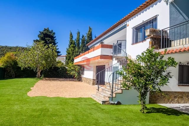 5 camera da letto Villa in vendita in Platja d'Aro, Castell-Platja d'Aro con piscina garage - 945.000 € (Rif: 10102476)