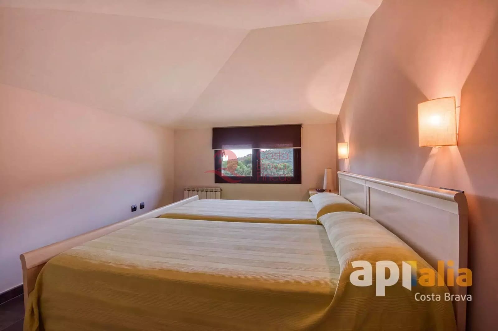 6 soverom Villa til salgs i Calonge i Sant Antoni med svømmebasseng garasje - € 650 000 (Ref: 10142414)