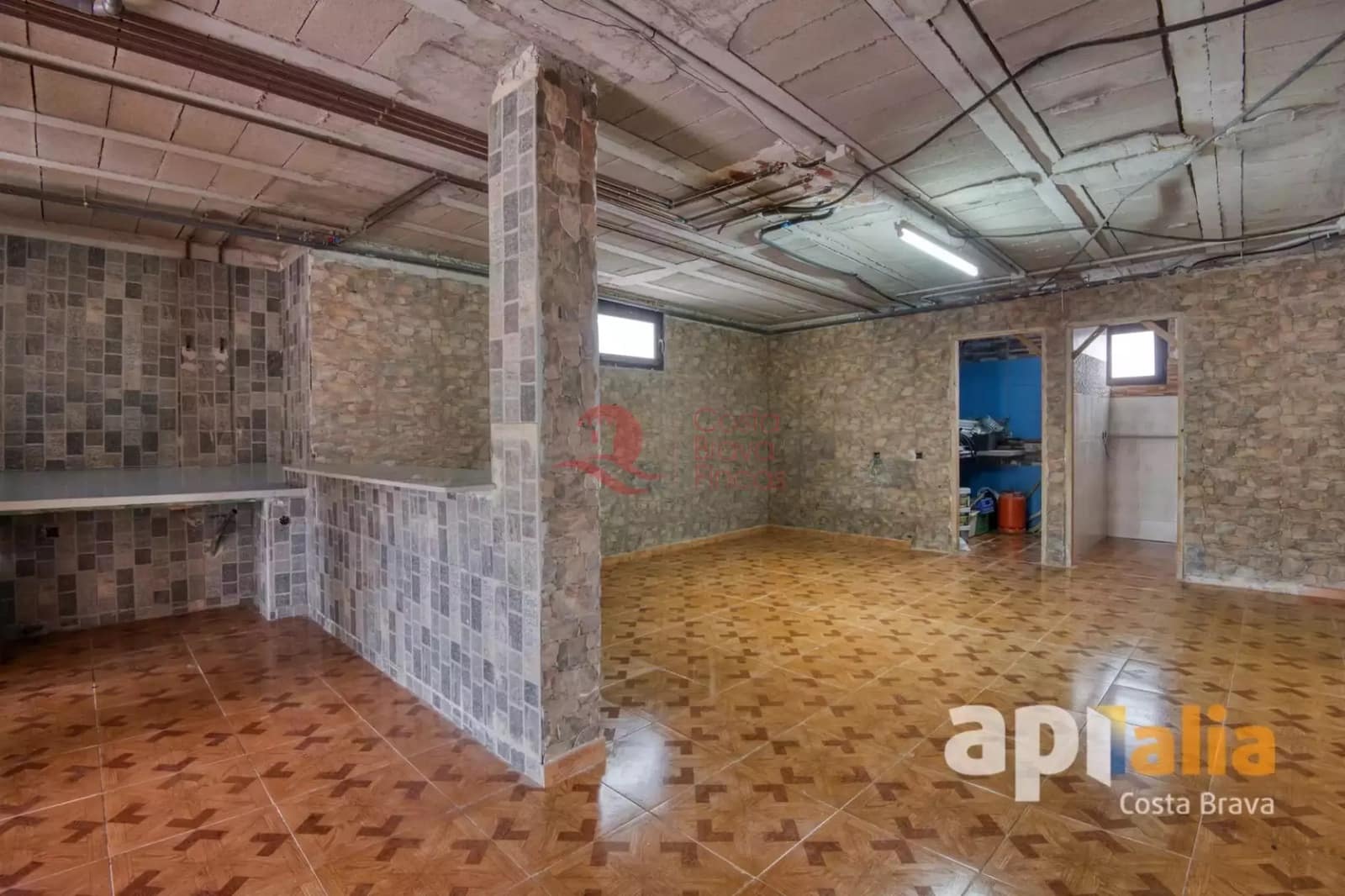 6 soverom Villa til salgs i Calonge i Sant Antoni med svømmebasseng garasje - € 650 000 (Ref: 10142414)