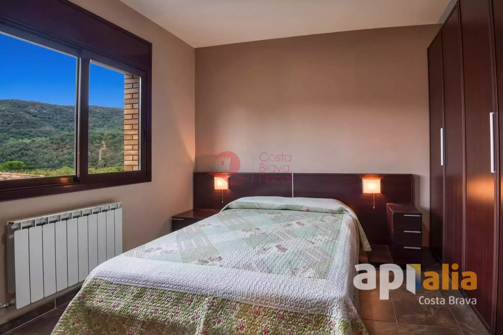6 soverom Villa til salgs i Calonge i Sant Antoni med svømmebasseng garasje - € 650 000 (Ref: 10142414)