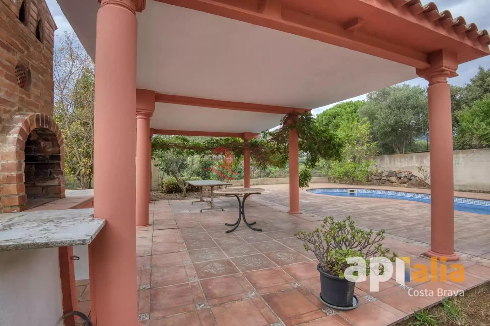 6 soverom Villa til salgs i Calonge i Sant Antoni med svømmebasseng garasje - € 650 000 (Ref: 10142414)