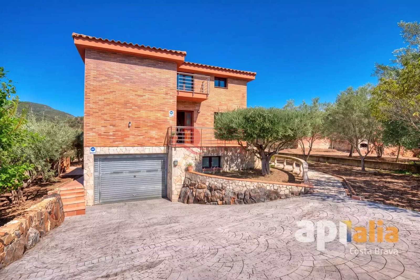 6 soverom Villa til salgs i Calonge i Sant Antoni med svømmebasseng garasje - € 650 000 (Ref: 10142414)