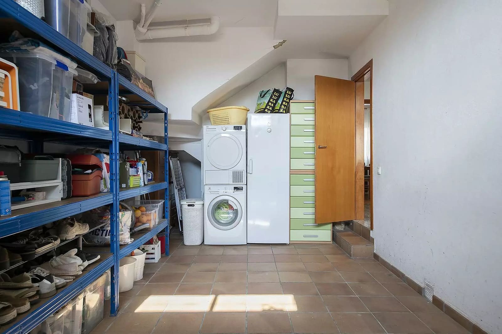 4 soverom Rekkehus til salgs i Montagut i Oix med svømmebasseng garasje - € 470 000 (Ref: 10148796)