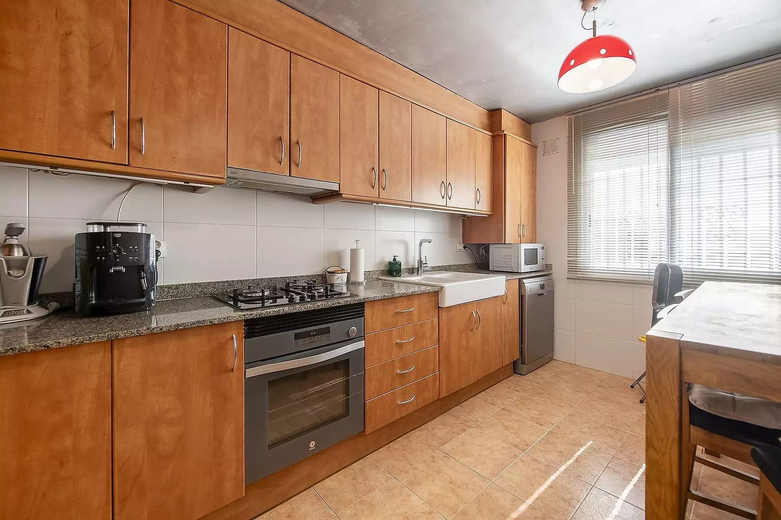 4 soverom Rekkehus til salgs i Montagut i Oix med svømmebasseng garasje - € 470 000 (Ref: 10148796)