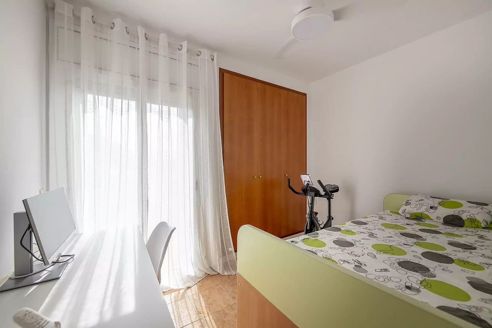 4 soverom Rekkehus til salgs i Montagut i Oix med svømmebasseng garasje - € 470 000 (Ref: 10148796)