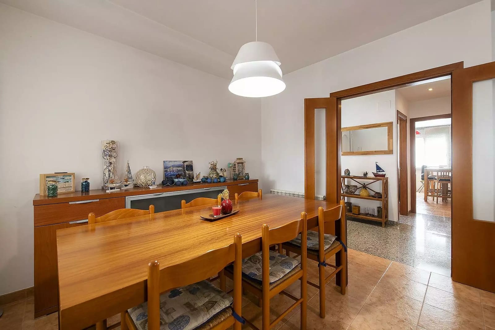 4 soverom Rekkehus til salgs i Montagut i Oix med svømmebasseng garasje - € 470 000 (Ref: 10148796)
