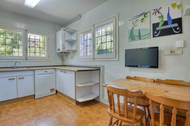 Adosado de 3 habitaciones en S'Agaro, Castell-Platja d'Aro en venta - 540.000 € (Ref: 10150360)