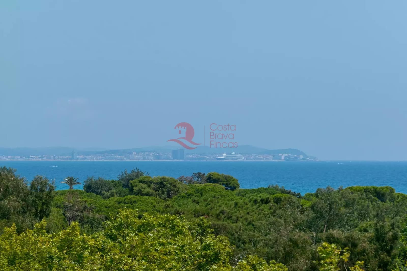 2 sypialnia Apartament na sprzedaż w Platja d'Aro z basenem garażem - 1 100 000 € (Ref: 10157685)