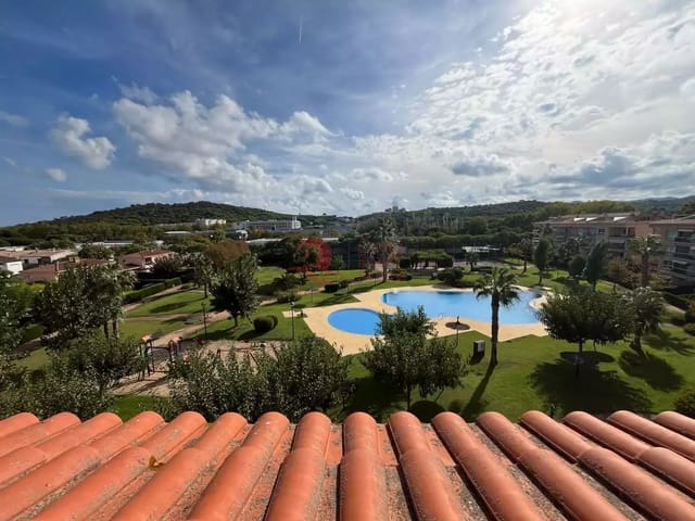 3 chambre Appartement à vendre à Platja d'Aro, Castell-Platja d'Aro avec piscine - 575 000 € (Ref: 10157686)