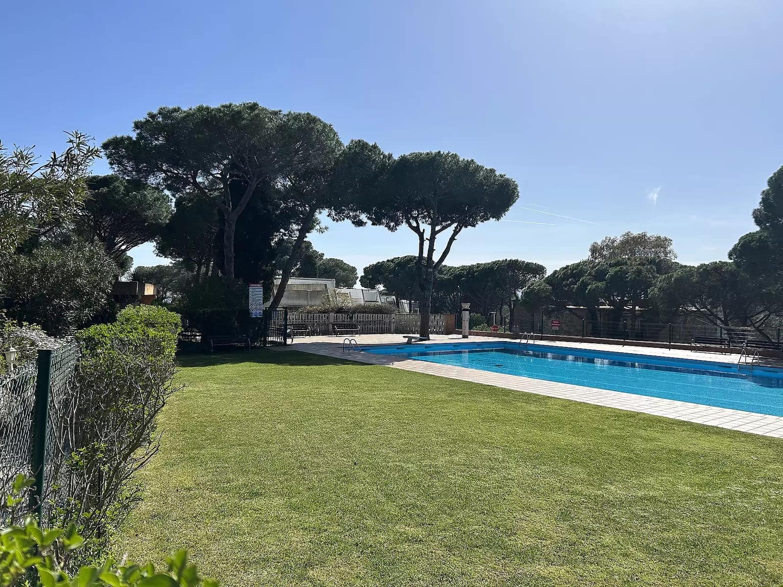 2 soveværelse Rækkehus til salg i Platja d'Aro med swimmingpool - € 318.000 (Ref: 10162245)