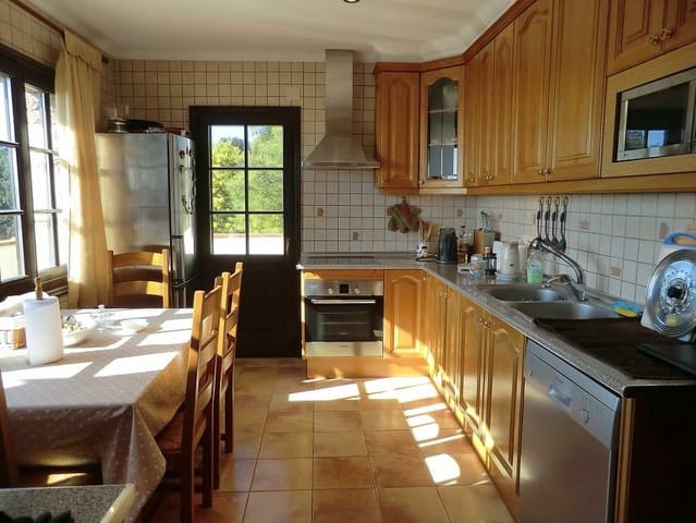 6 bedroom Villa for sale in Platja d'Aro, Castell-Platja d'Aro with pool garage - € 2,300,000 (Ref: 3574577)