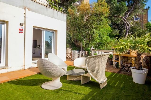 5 soveværelse Lejlighed til salg i Platja d'Aro, Castell-Platja d'Aro med swimmingpool - € 475.000 (Ref: 6807268)