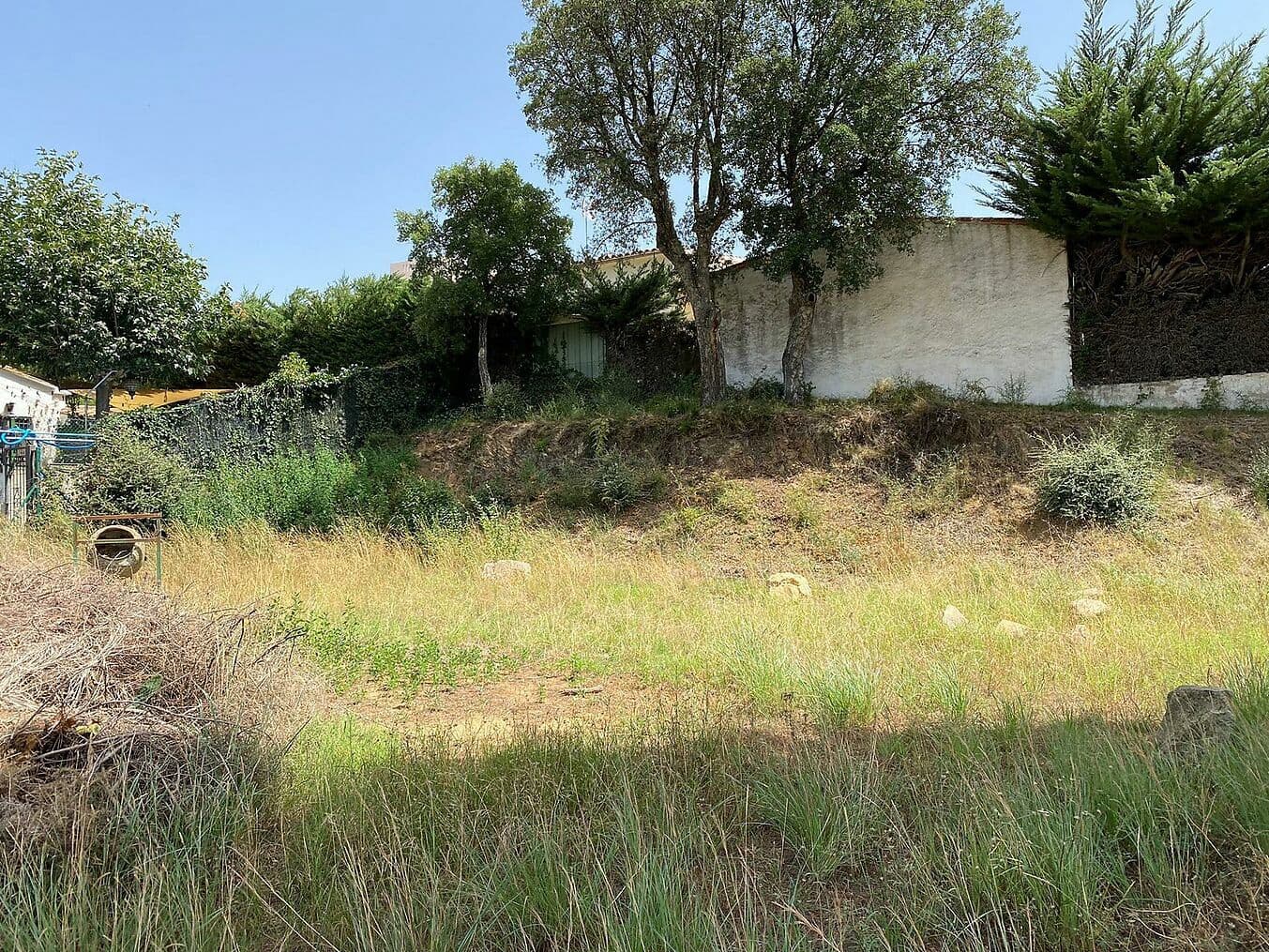 Rakentamaton maa myytävänä paikassa Calonge i Sant Antoni - 140 000 € (Ref: 6807272)