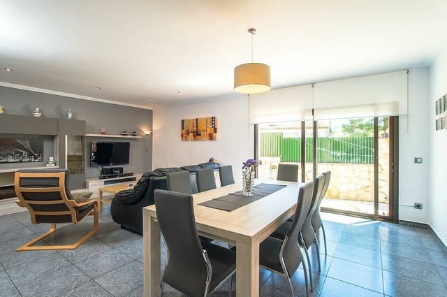 5 camera da letto Villa in vendita in Castell d'Aro, Castell-Platja d'Aro con garage - 590.000 € (Rif: 6807303)